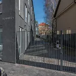 Cohost I New Basteja Life Apartments W-Garage Prkg & Self Check-In